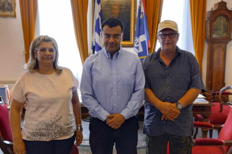 Με τον Πρόεδρο και την Αντιπρόεδρο του  ΕΒΒΣΥ συναντήθηκε ο Δήμαρχος Ύδρας Γ. Κουκουδάκης