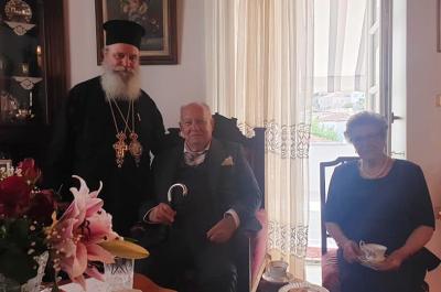 Στον πανηγυρίζοντα Ναό του Αγίου Γεωργίου Ύδρας ιερούργησε ο Μητροπολίτης ΕΦΡΑΙΜ