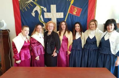 Καλά Χριστούγεννα  από τον Υδραϊκό Σύνδεσμο Πειραιά στα μέλη και τους απανταχού της γης Υδραίους