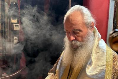 Ο Ποιμενάρχης μας κ. ΕΦΡΑΙΜ θα προστή της Θ. Λειτουργίας και του Μ. Αγιασμού στον Ι. Καθεδρικό Ναό Ύδρας