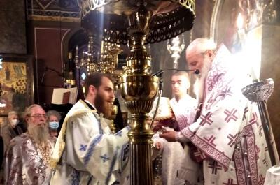 Στον Μητροπολιτικό Ναό Αγίου Γεωργίου Πόρου ιερούργησε και μίλησε ο Μητροπολίτης ΕΦΡΑΙΜ