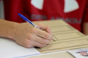 Νέα ύλη  για τις Πανελλαδικές Εξετάσεις 2020 - Τι «βγαίνει εκτός»