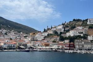 Να μένει  ο διάλογος στην ουσία και όχι στις έριδες!