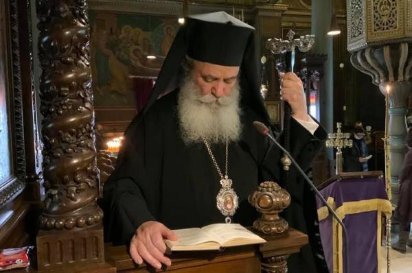 Στον Καθεδρικό Ναό στην Ακολουθία των Αγίων Παθών θα χοροστατήσει ο Μητροπολίτης ΕΦΡΑΙΜ