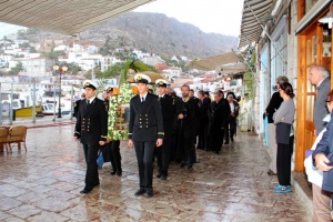 Με λαμπρότητα και κατάνυξη η γιορτή του Αγίου Κωνσταντίνου του Υδραίου