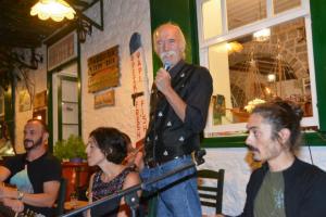 Στα σκαριά  για φέτος τον Οκτώβριο στην Ύδρα το καθιερωμένο ρεμπέτικο συνέδριο και η μουσική βραδιά του Ed Emery