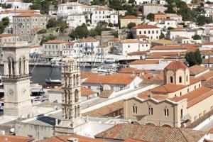 Στον Καθεδρικό Ναό Ύδρας θα τελεστεί Ιερά Αγρυπνία για την απόδοση του Πάσχα την Τρίτη 27 Μαΐου