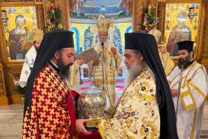 Με λαμπρότητα και κατάνυξη τιμήθηκε η Ανακομιδή των Λειψάνων του Αγίου Νεκταρίου