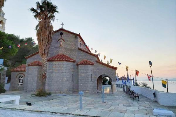 Ιερά Παράκληση  θα τελεστεί την Κυριακή 11 Αυγούστου, στον Ιερό Ναό του Αγίου Κωνσταντίνου του Υδραίου