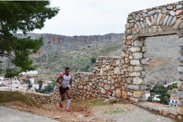 H αθλητική εταιρεία Salomon, αργυρός χορηγός στους φετινούς αγώνες Hydra's Trail Event