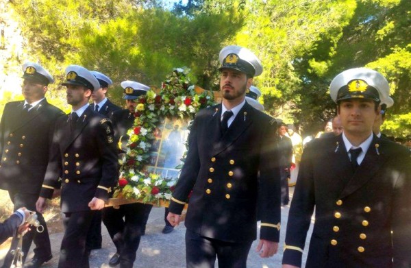 Η Ύδρα γιόρτασε με μεγαλοπρέπεια τη μνήμη του Πολιούχου Αγίου Κωνσταντίνου