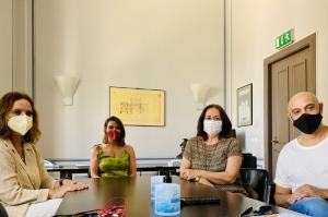 Επίσκεψη της Προέδρου του Δ.Σ. του ΝΠΙΔ Επάνοδος Καθηγήτριας Χριστίνας Ζαραφωνίτου στο Εθνικό Θέατρο