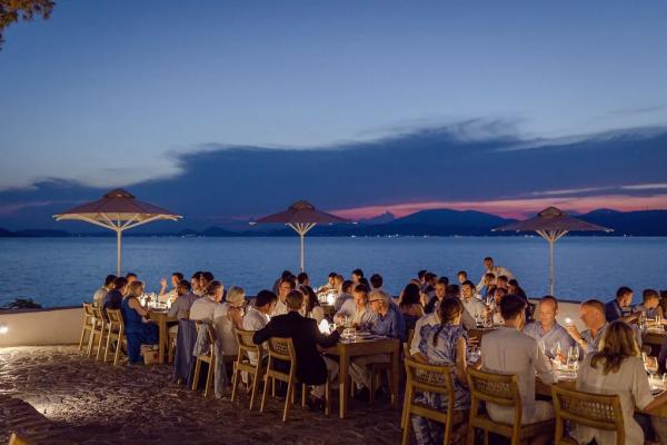 Hydra Insights  by White. | Ολοκληρωμένες εταιρικές εκδηλώσεις και concierge υπηρεσίες στην Ύδρα