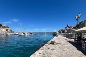 Κοινόχρηστοι χώροι:  Η απόφαση του Υπουργείου και η επόμενη μέρα