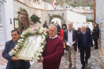 Λαμπρός Εορτασμός  της Αγίας Βαρβάρας στην Ύδρα