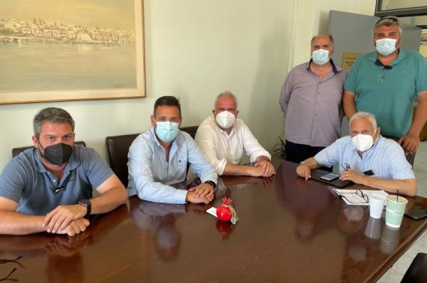 Ο Βουλευτής Α' Πειραιά και Νήσων Γιάννης Μελάς επισκέφτηκε την Αίγινα