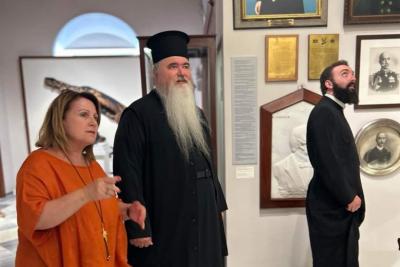 Την Ύδρα επισκέφθηκε ο Σεβασμιότατος Μητροπολίτης Νέας Κρήνης και Καλαμαριάς κ. ΙΟΥΣΤΙΝΟΣ