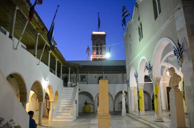 Καθεδρικός Ναός Ύδρας: Τα νέα μέτρα προστασίας για τον εκκλησιασμό